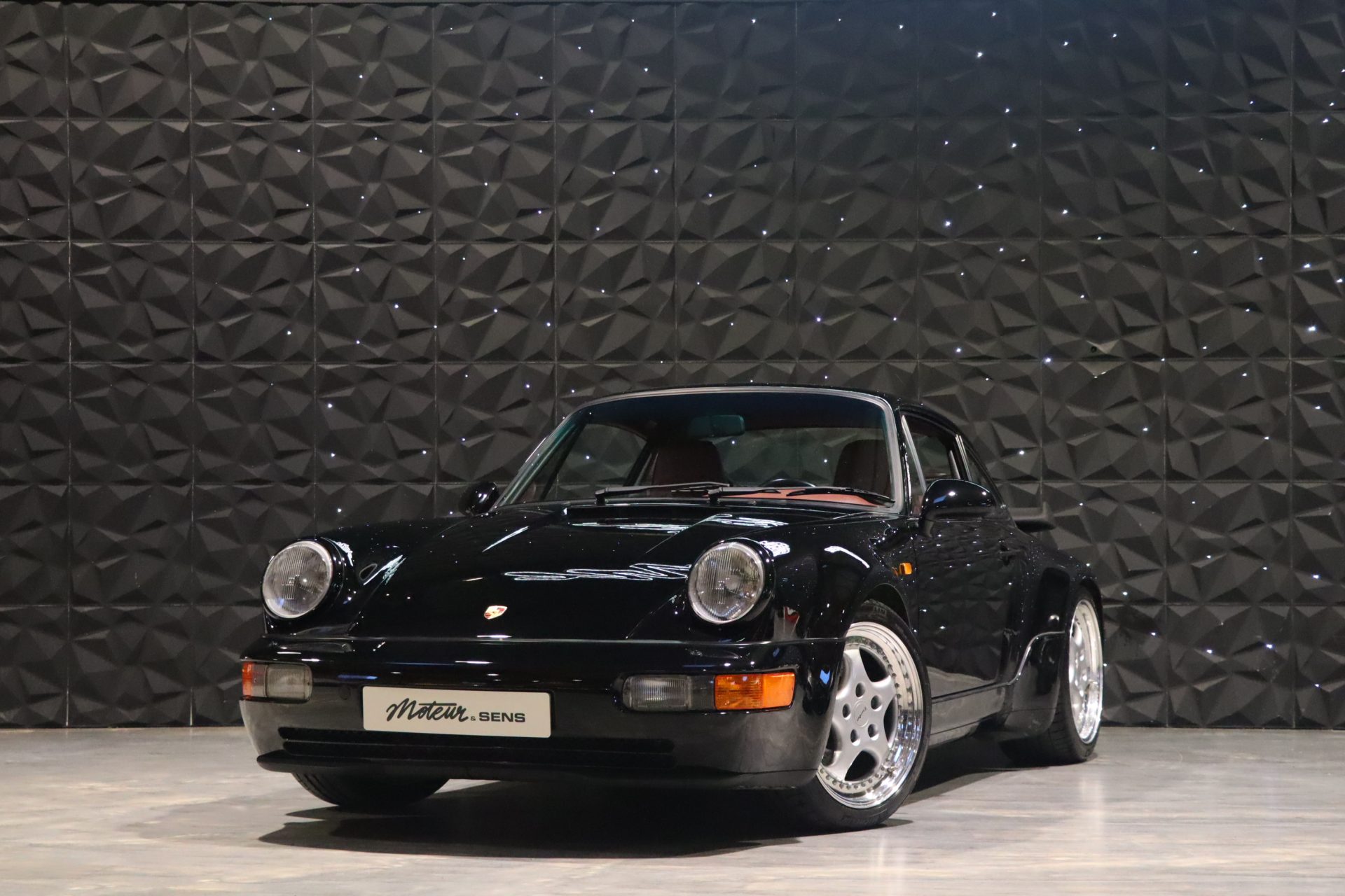 Porsche 911 Type 964 Turbo 3.6 – Noir métallisé, 1993