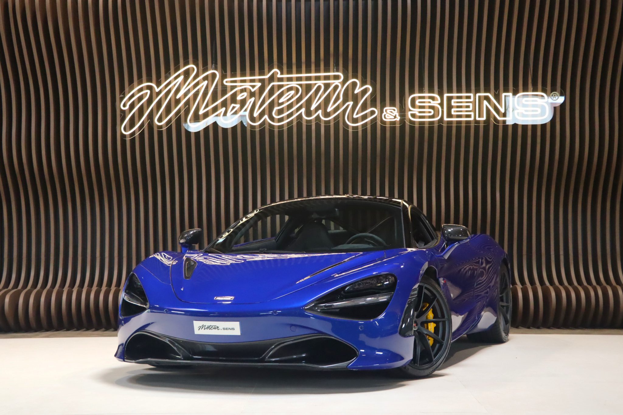 McLaren 720S Performance Track Pack – Vega Blue Élite