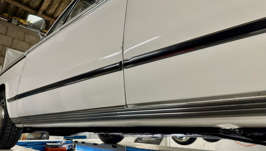 BMW 1600-2 Cabriolet Baur 1969, quatre places d'origine, blanc Chamonix – Photo 9