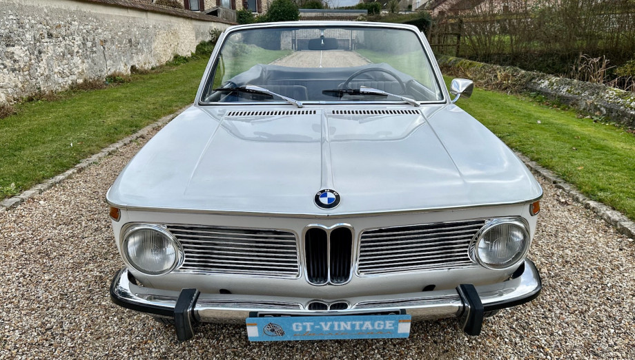 BMW 1600-2 Cabriolet Baur 1969, quatre places d'origine, blanc Chamonix – Photo 6