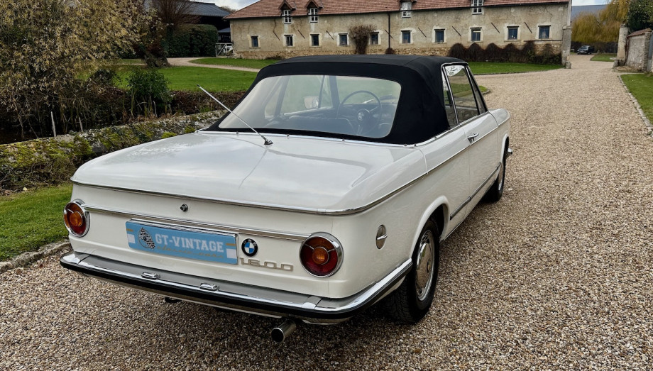 BMW 1600-2 Cabriolet Baur 1969, quatre places d'origine, blanc Chamonix – Photo 10