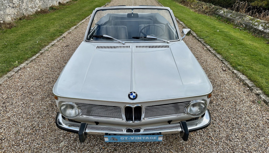 BMW 1600-2 Cabriolet Baur 1969, quatre places d'origine, blanc Chamonix – Photo 3