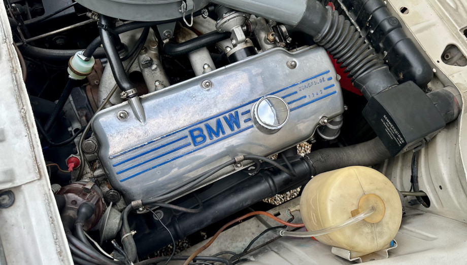 BMW 1600-2 Cabriolet Baur 1969, quatre places d'origine, blanc Chamonix – Photo 37