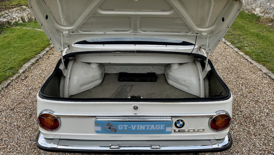 BMW 1600-2 Cabriolet Baur 1969, quatre places d'origine, blanc Chamonix – Photo 49