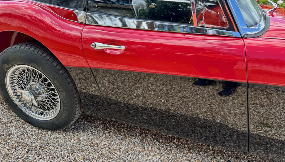 Austin Healey 3000 MK3 BJ8 1964 — Cabriolet restauré, 35 000 miles – Photo 7