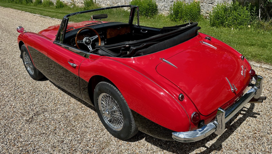 Austin Healey 3000 MK3 BJ8 1964 — Cabriolet restauré, 35 000 miles – Photo 31