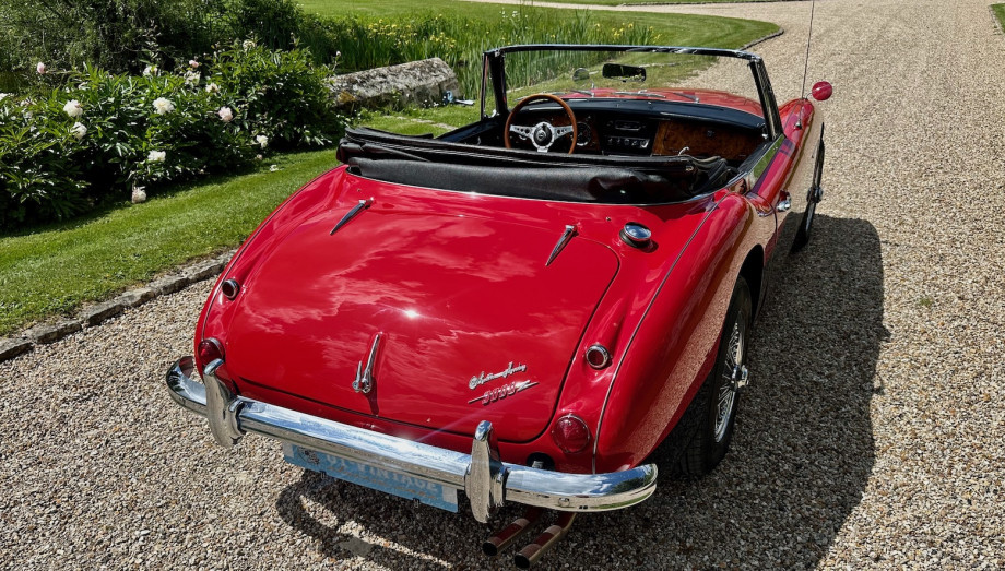 Austin Healey 3000 MK3 BJ8 1964 — Cabriolet restauré, 35 000 miles – Photo 32