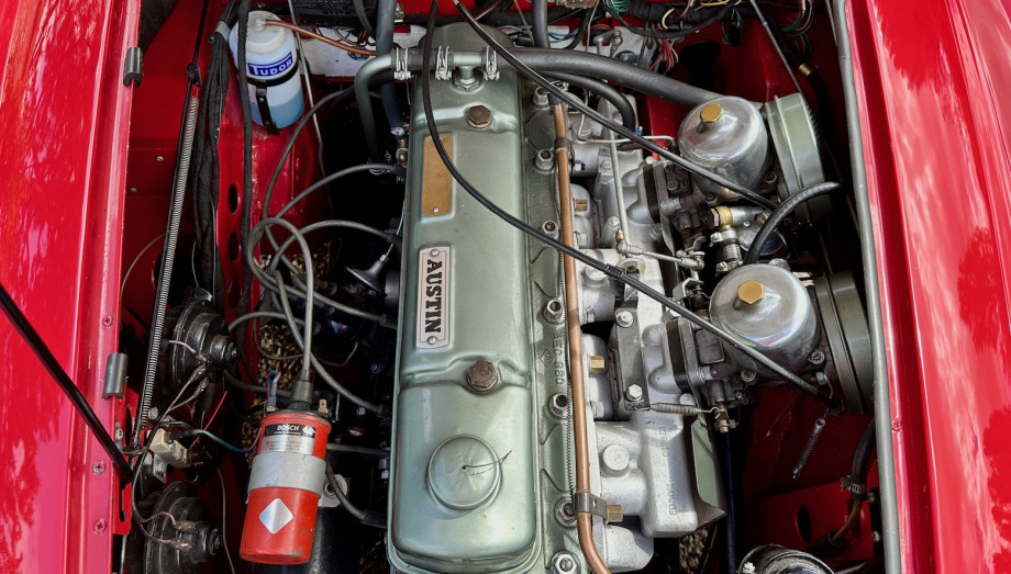 Austin Healey 3000 MK3 BJ8 1964 — Cabriolet restauré, 35 000 miles – Photo 44