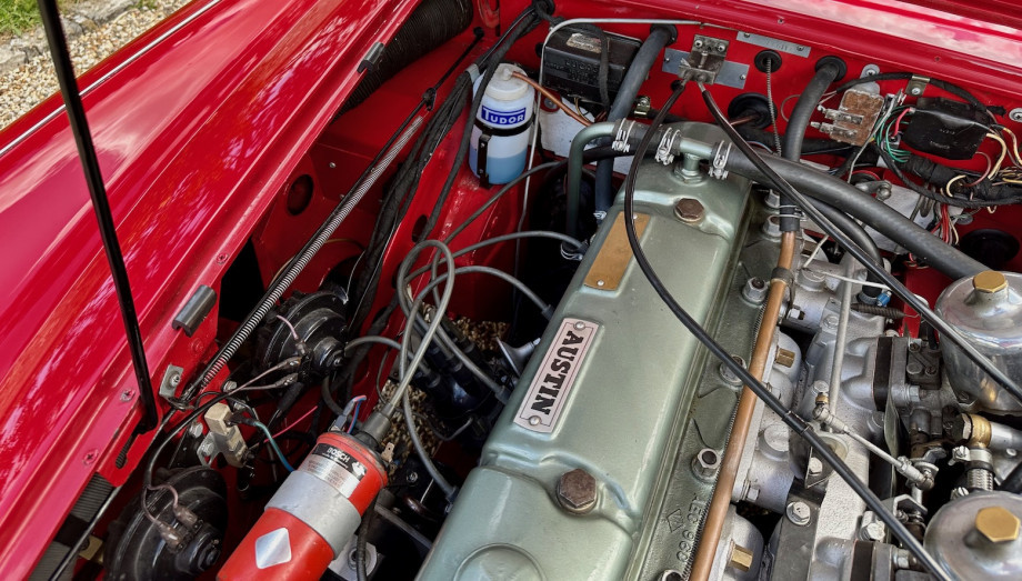 Austin Healey 3000 MK3 BJ8 1964 — Cabriolet restauré, 35 000 miles – Photo 47