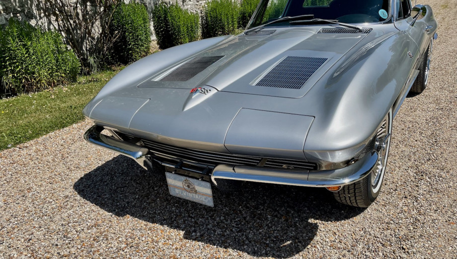 Chevrolet Corvette C2 Sting Ray Split Window 1963 – 327ci Matching Numbers – Photo 3