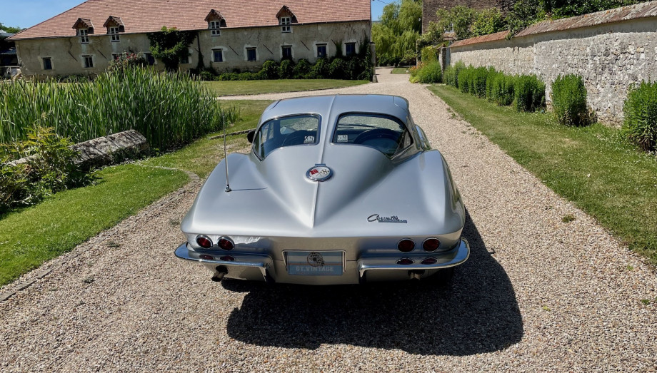 Chevrolet Corvette C2 Sting Ray Split Window 1963 – 327ci Matching Numbers – Photo 16