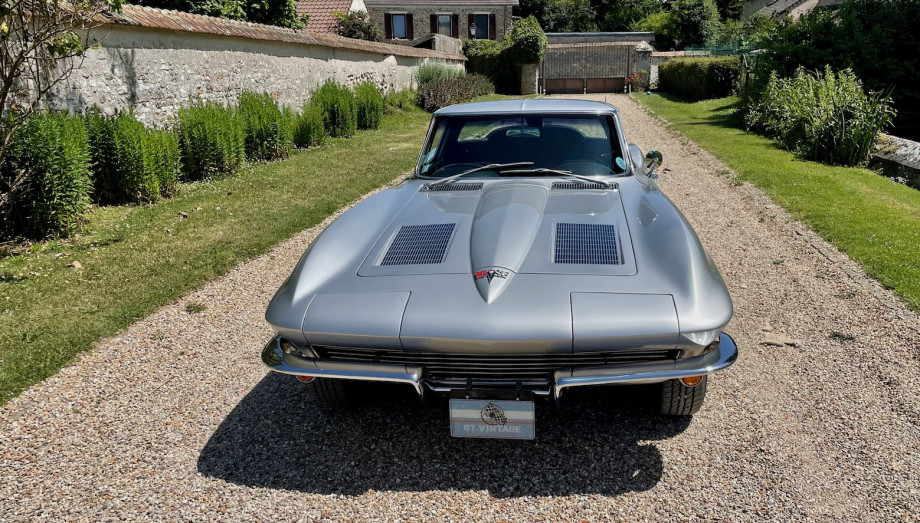 Chevrolet Corvette C2 Sting Ray Split Window 1963 – 327ci Matching Numbers – Photo 20