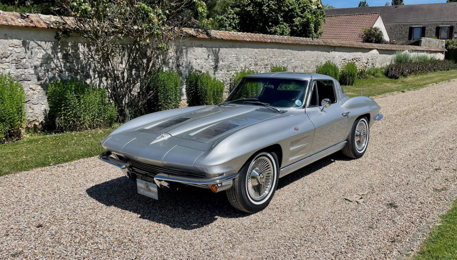 Chevrolet Corvette C2 Sting Ray Split Window 1963 – 327ci Matching Numbers – Photo 22