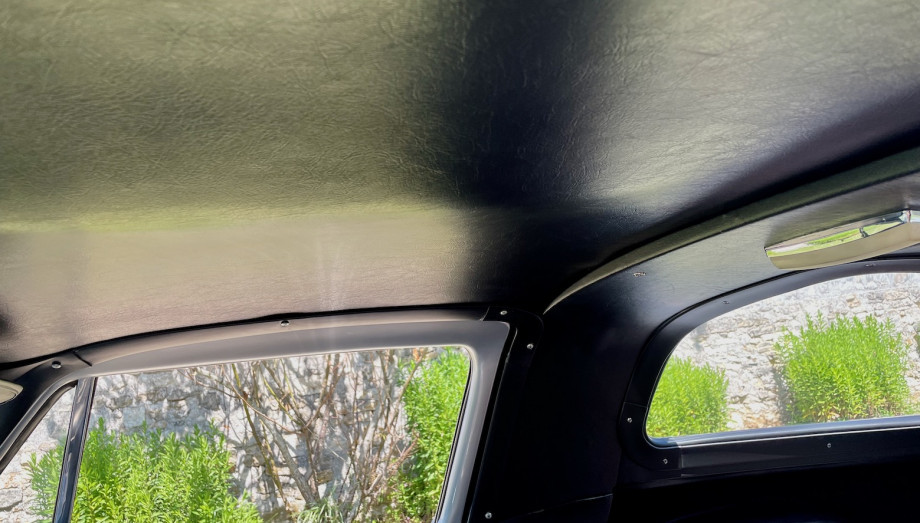 Chevrolet Corvette C2 Sting Ray Split Window 1963 – 327ci Matching Numbers – Photo 32