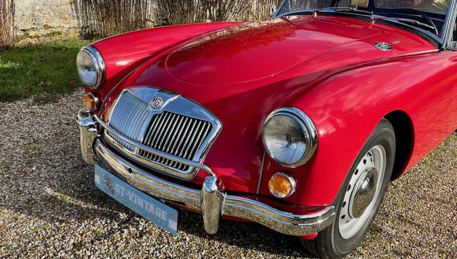 MG A MK1 Roadster 1960 — Restauration atelier, moteur neuf – Photo 21