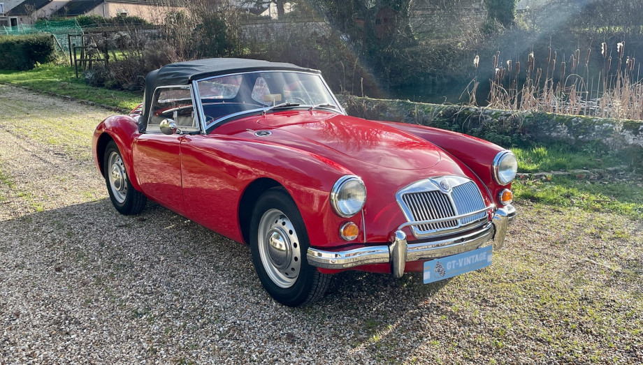 MG A MK1 Roadster 1960 — Restauration atelier, moteur neuf – Photo 27