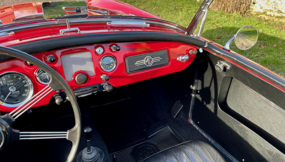 MG A MK1 Roadster 1960 — Restauration atelier, moteur neuf – Photo 43