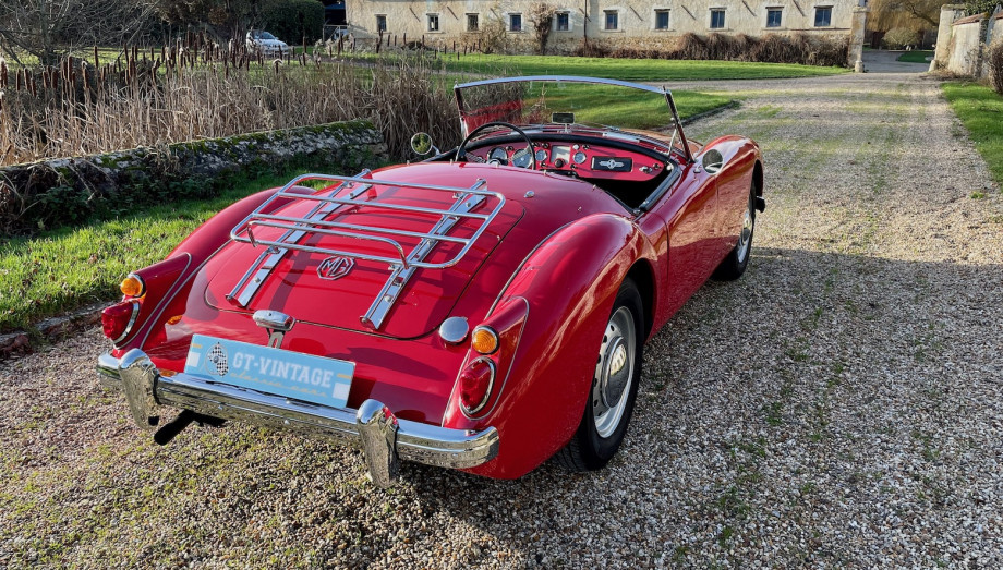 MG A MK1 Roadster 1960 — Restauration atelier, moteur neuf – Photo 29