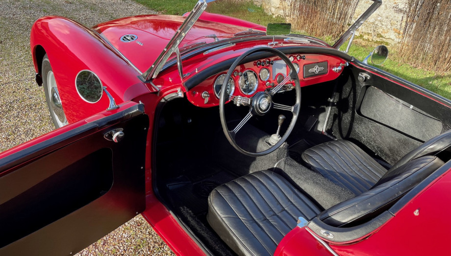 MG A MK1 Roadster 1960 — Restauration atelier, moteur neuf – Photo 45