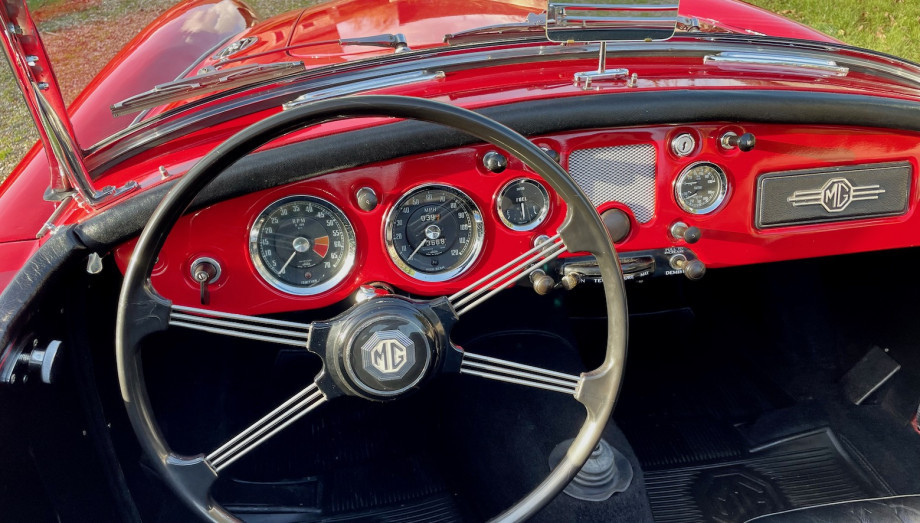 MG A MK1 Roadster 1960 — Restauration atelier, moteur neuf – Photo 47