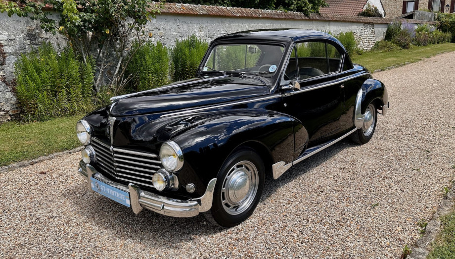 Peugeot 203 Coupé 1954 – Exemplaire 952 sur 953, état d'origine – Photo 1