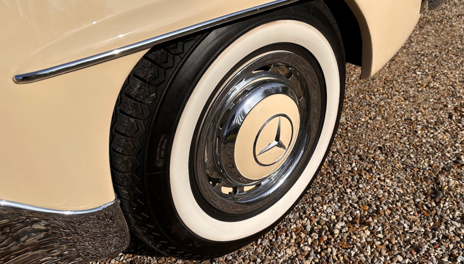 Mercedes-Benz 190 SL 1962 – Cabriolet de collection, 45 000 miles – Photo 7