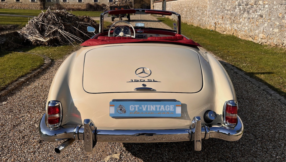 Mercedes-Benz 190 SL 1962 – Cabriolet de collection, 45 000 miles – Photo 8