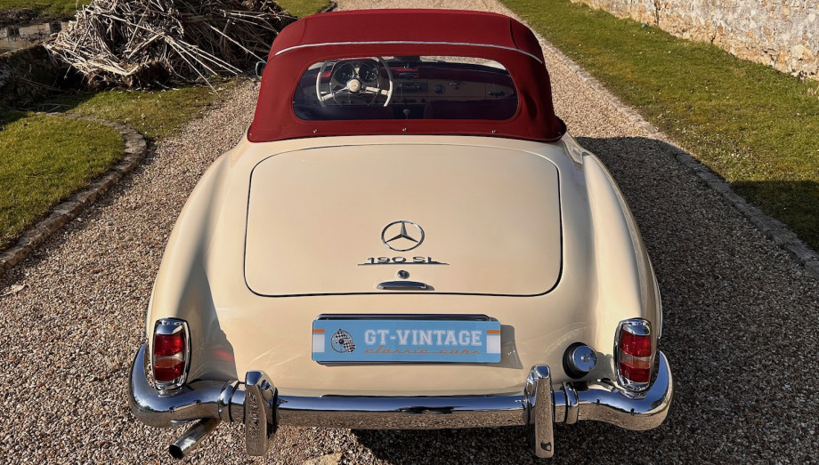 Mercedes-Benz 190 SL 1962 – Cabriolet de collection, 45 000 miles – Photo 14