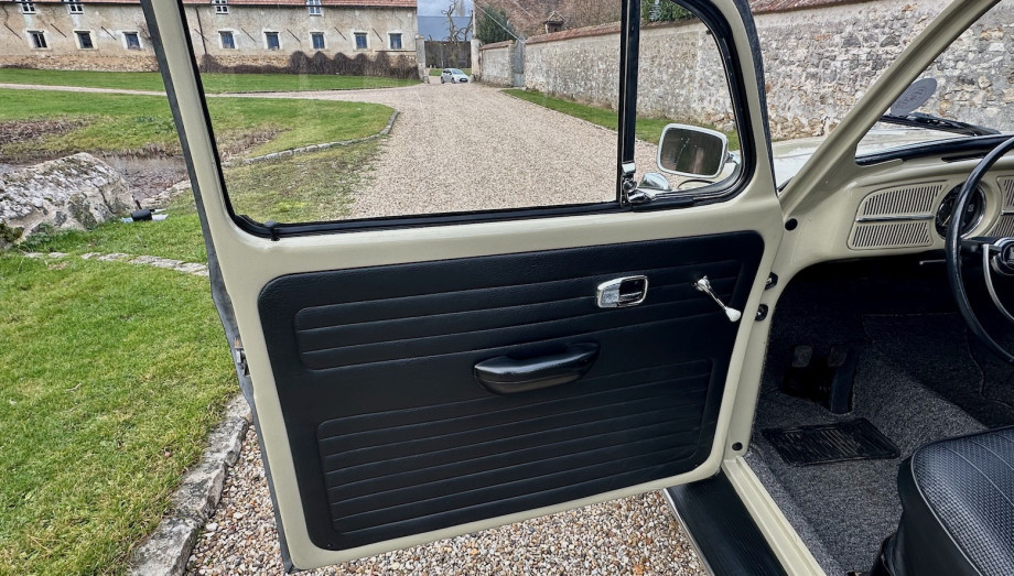 Volkswagen Coccinelle 1300 – 1968, restaurée, 15 950 km d'origine – Photo 23