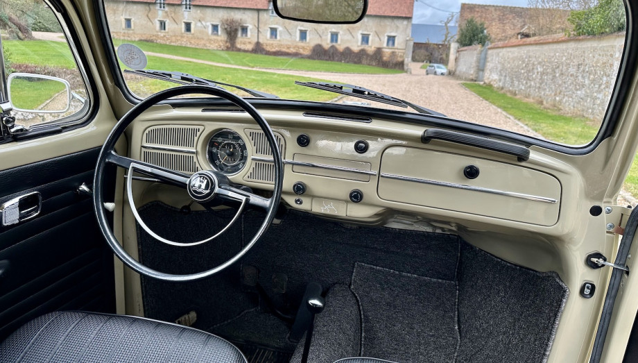 Volkswagen Coccinelle 1300 – 1968, restaurée, 15 950 km d'origine – Photo 24