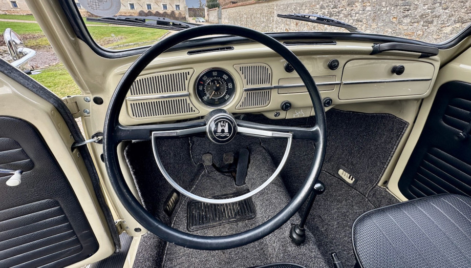 Volkswagen Coccinelle 1300 – 1968, restaurée, 15 950 km d'origine – Photo 38