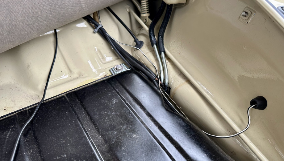 Volkswagen Coccinelle 1300 – 1968, restaurée, 15 950 km d'origine – Photo 40