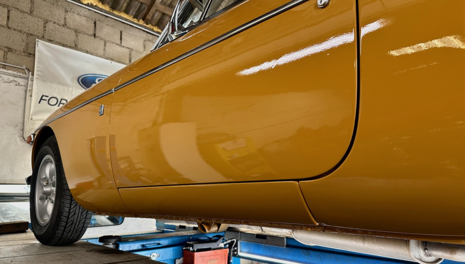 MGB GT 1970 « Split Bumpers » – Coupé anglais d'origine américaine – Photo 6