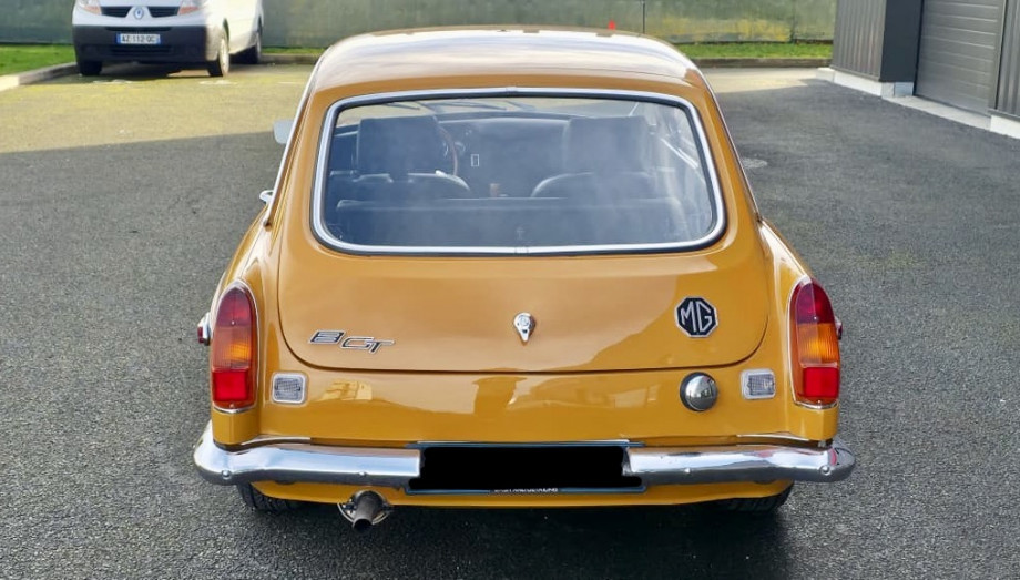 MGB GT 1970 « Split Bumpers » – Coupé anglais d'origine américaine – Photo 20