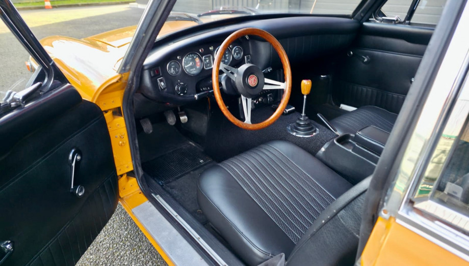MGB GT 1970 « Split Bumpers » – Coupé anglais d'origine américaine – Photo 51