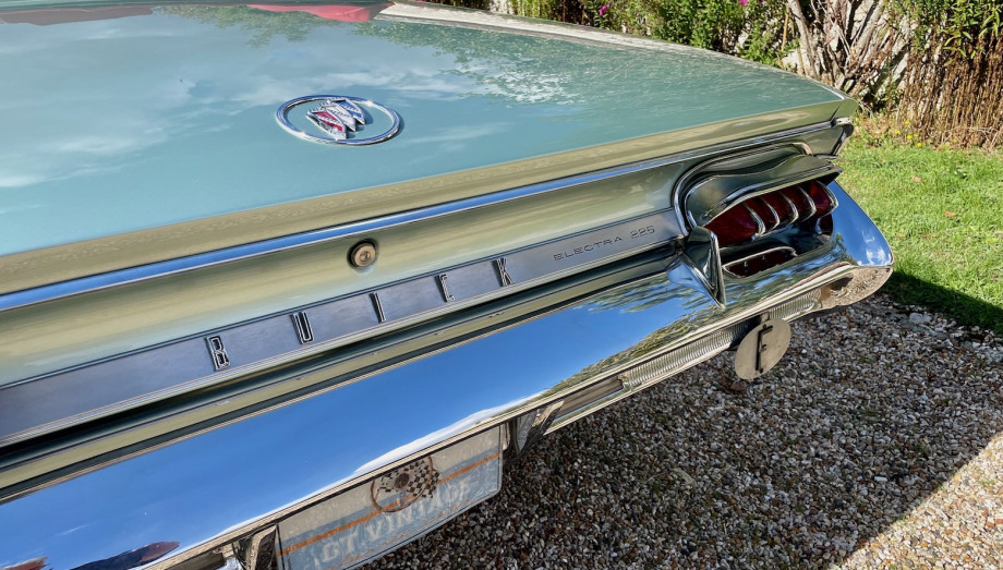 Buick Electra 225 Cabriolet 1961 — Exemplaire français d'origine – Photo 23