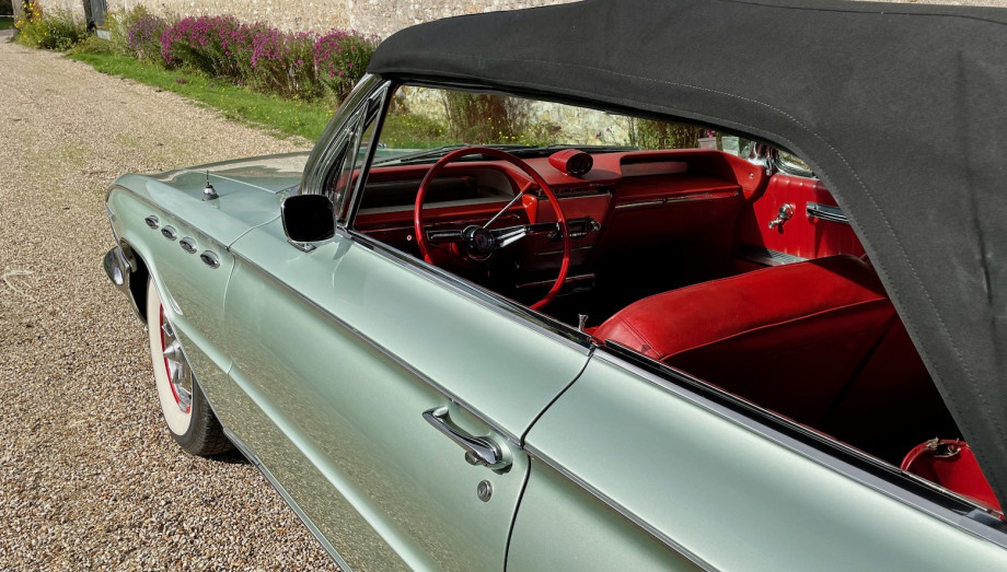 Buick Electra 225 Cabriolet 1961 — Exemplaire français d'origine – Photo 2