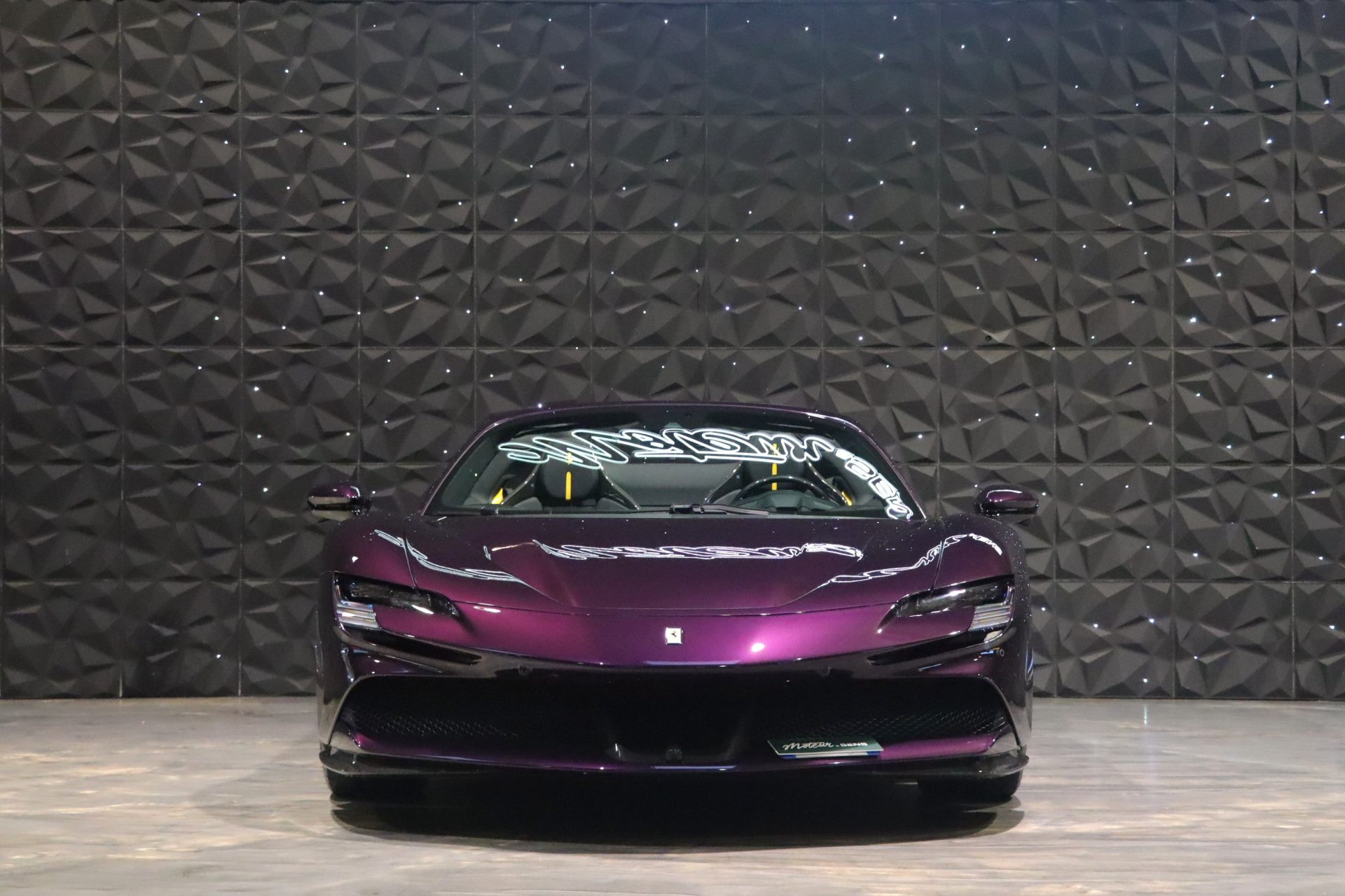 Ferrari SF90 Spider Viola Hong Kong – Première main, 650 km – Photo 3