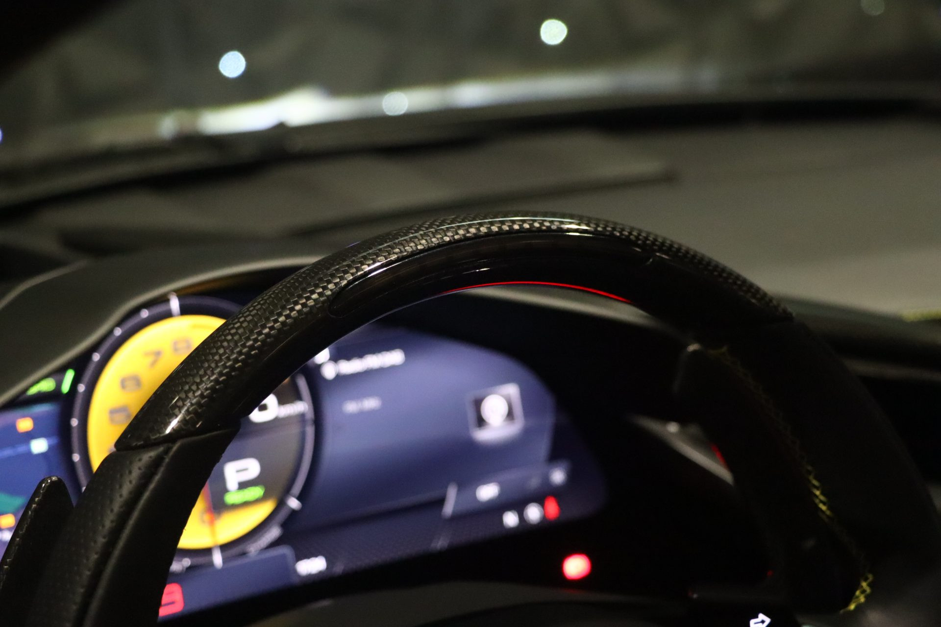 Ferrari SF90 Spider Viola Hong Kong – Première main, 650 km – Photo 22