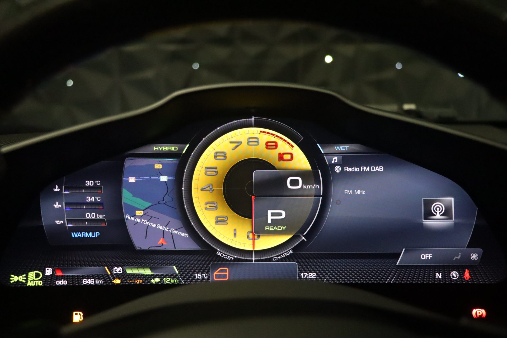 Ferrari SF90 Spider Viola Hong Kong – Première main, 650 km – Photo 23