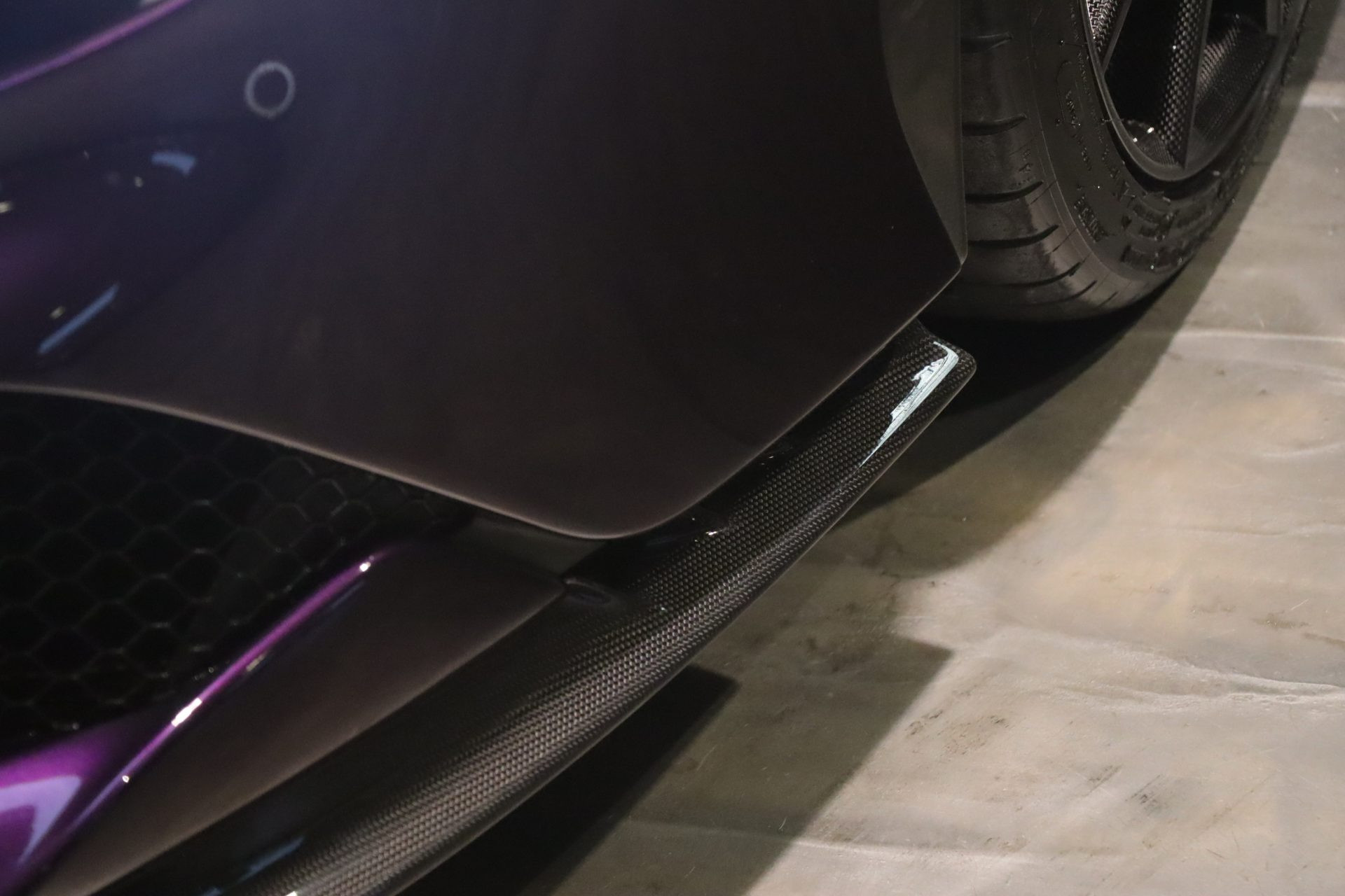 Ferrari SF90 Spider Viola Hong Kong – Première main, 650 km – Photo 38