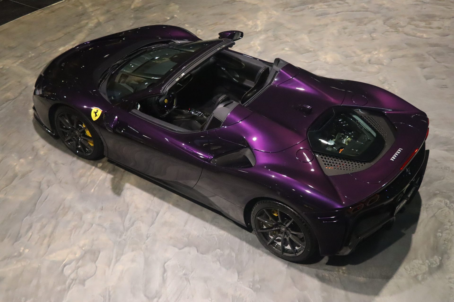 Ferrari SF90 Spider Viola Hong Kong – Première main, 650 km – Photo 60
