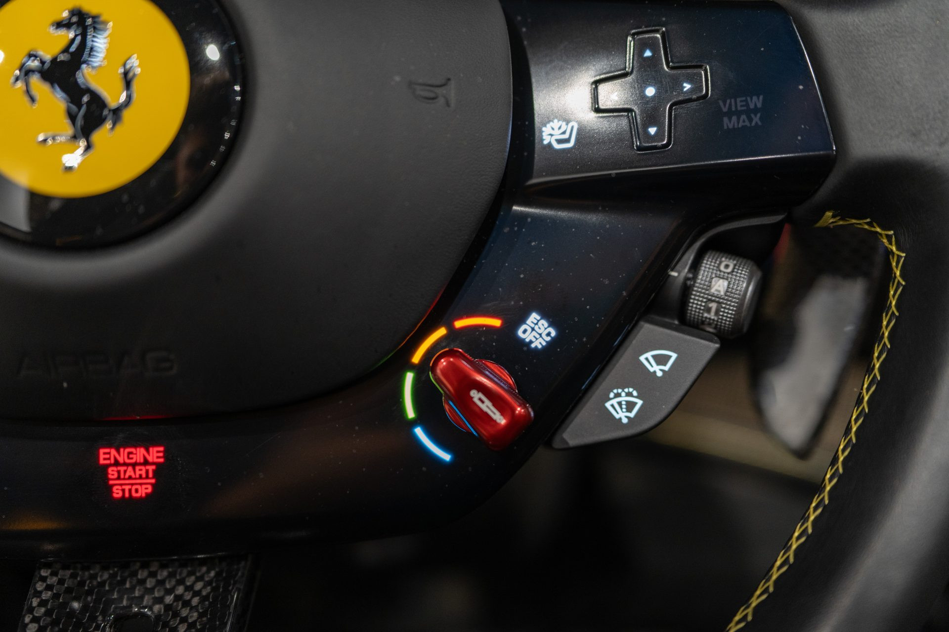 Ferrari SF90 Spider 1000 ch – Grigio Silverstone – 5400 km – Photo 22