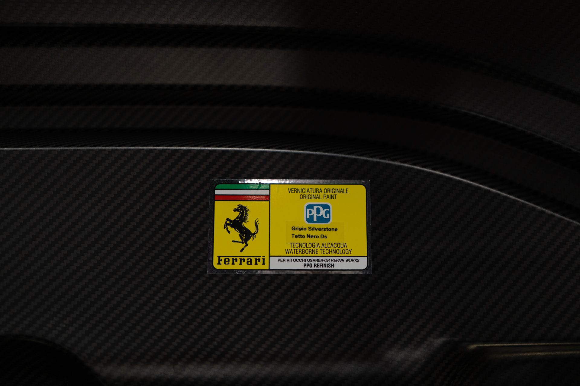 Ferrari SF90 Spider 1000 ch – Grigio Silverstone – 5400 km – Photo 35