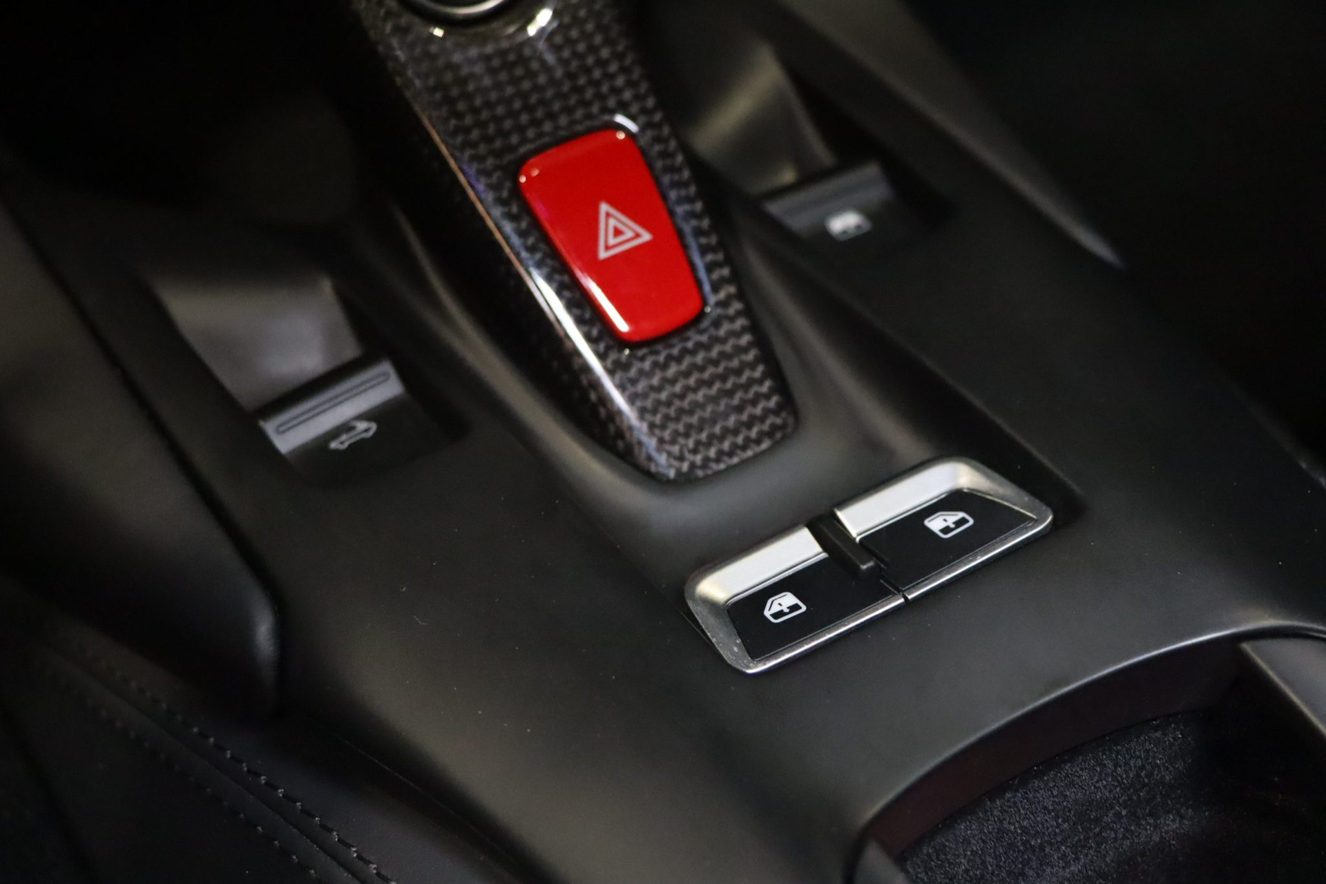 Ferrari 812 GTS V12 800 ch – Nero Daytona, 14 290 km – Photo 31
