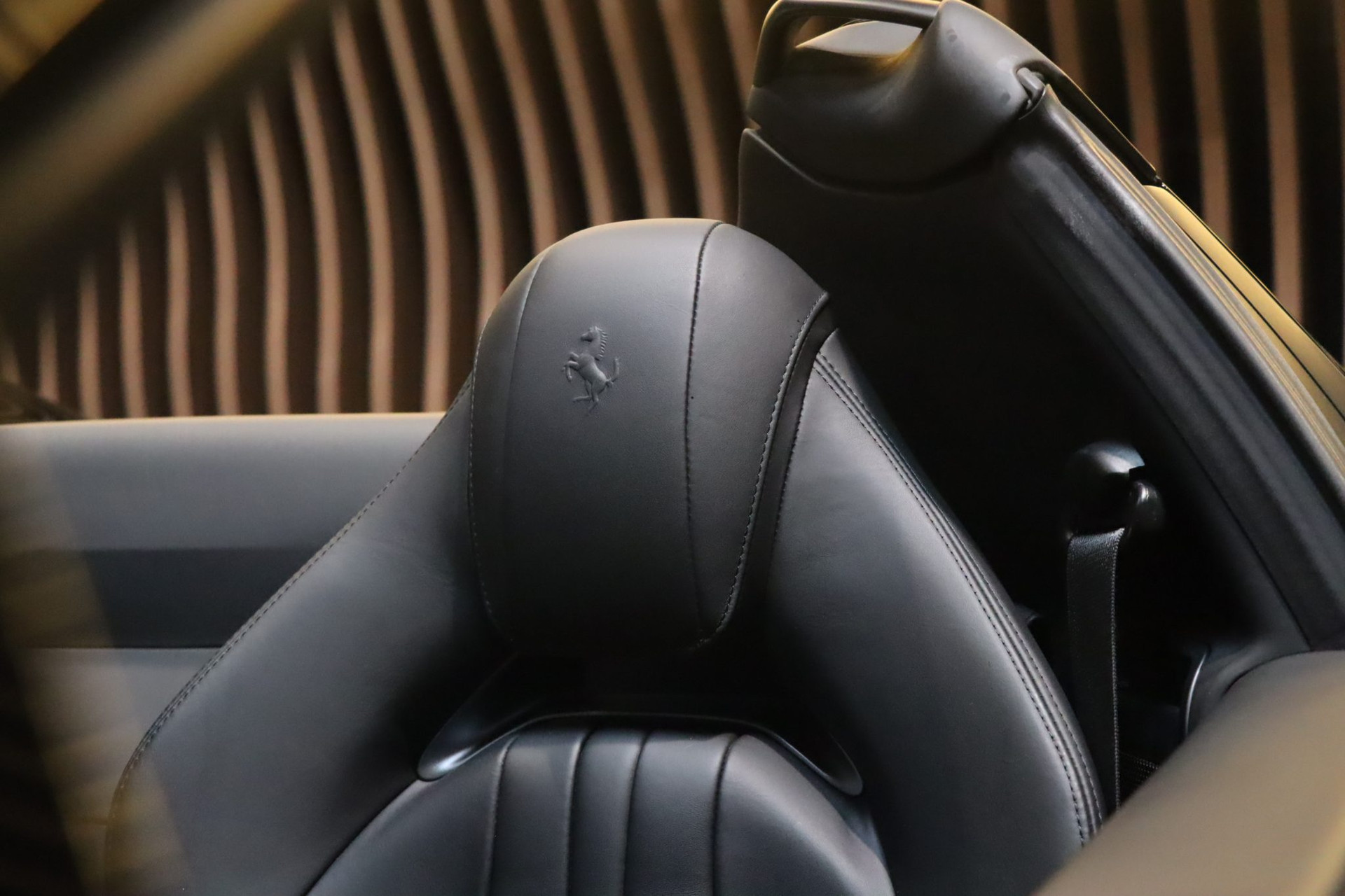 Ferrari 812 GTS V12 800 ch – Nero Daytona, 14 290 km – Photo 35