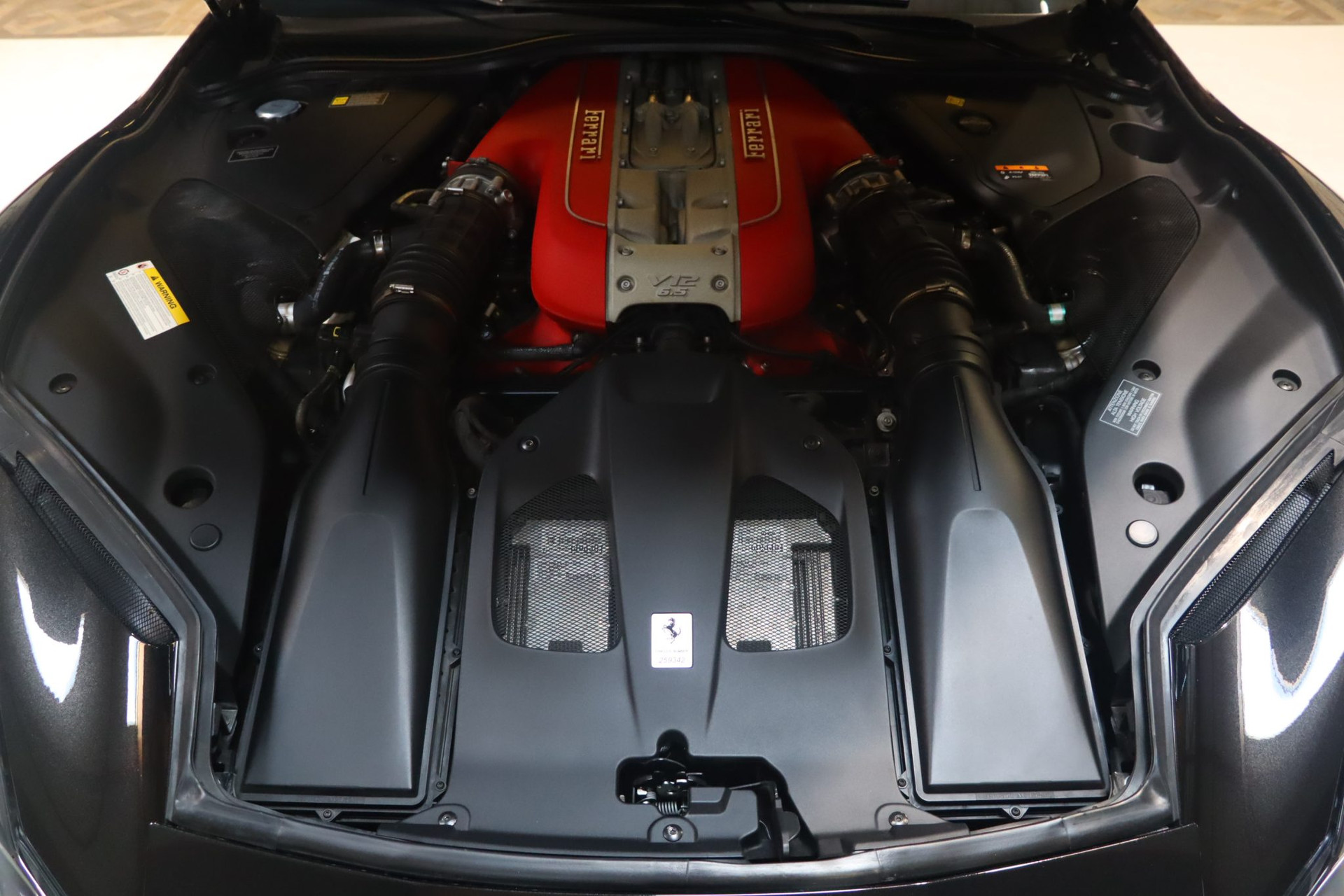 Ferrari 812 GTS V12 800 ch – Nero Daytona, 14 290 km – Photo 41