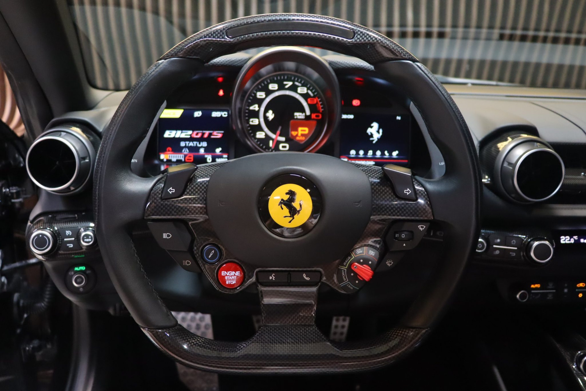 Ferrari 812 GTS V12 800 ch – Nero Daytona, 14 290 km – Photo 9