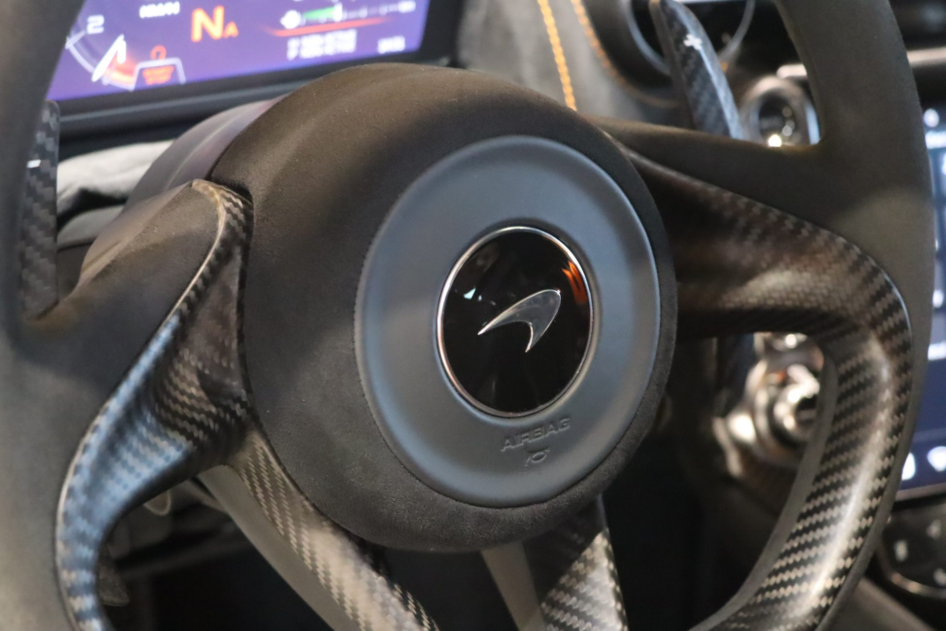 McLaren 765LT Coupé – Gris Saros, 8 370 km, configuration Track – Photo 20