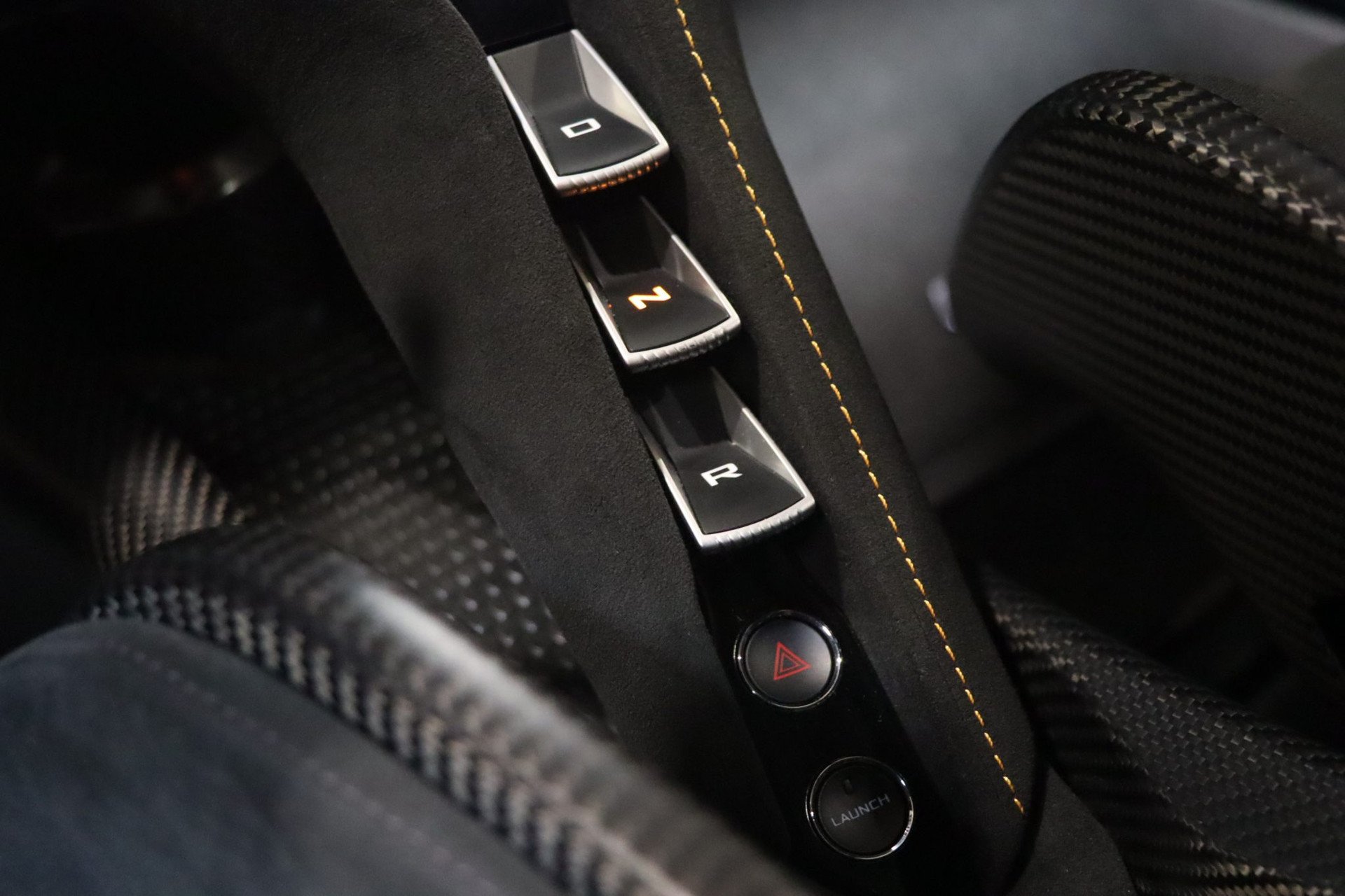 McLaren 765LT Coupé – Gris Saros, 8 370 km, configuration Track – Photo 28